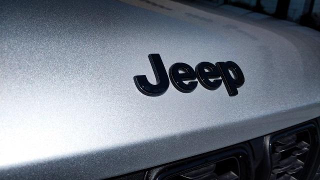 new 2024 Jeep Grand Cherokee car, priced at $41,000