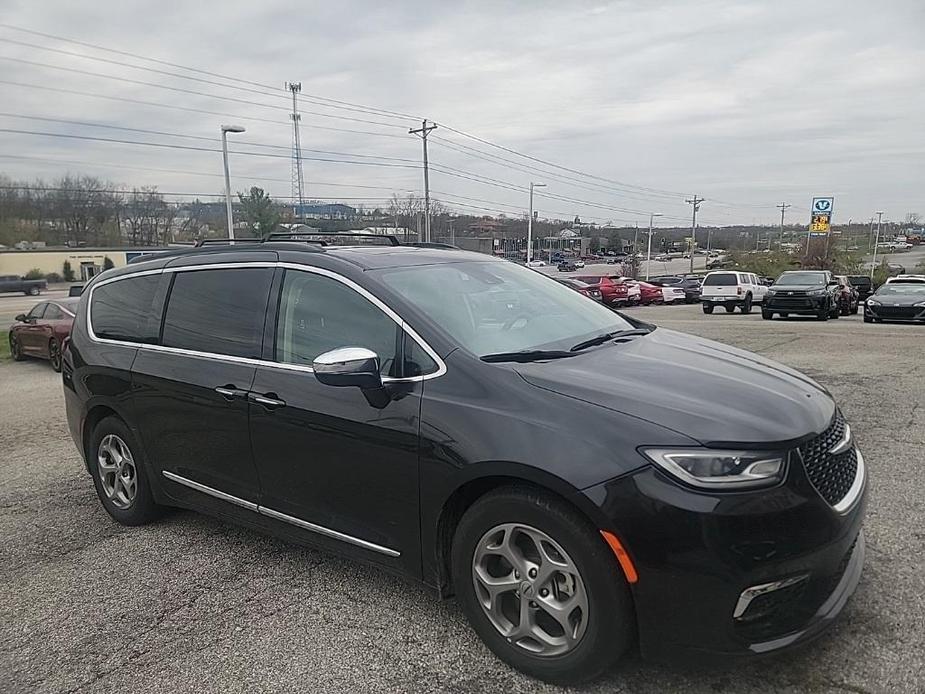 used 2022 Chrysler Pacifica car, priced at $27,899