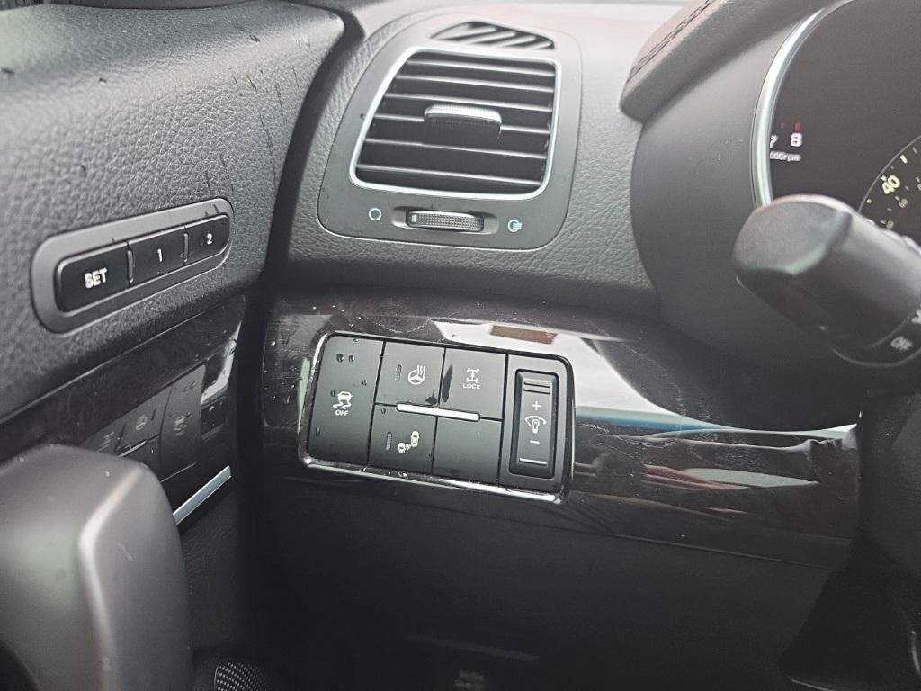 used 2015 Kia Sorento car, priced at $14,995