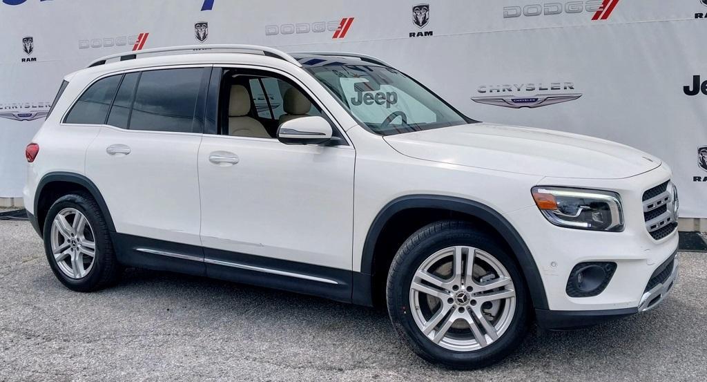 used 2021 Mercedes-Benz GLB 250 car, priced at $27,995