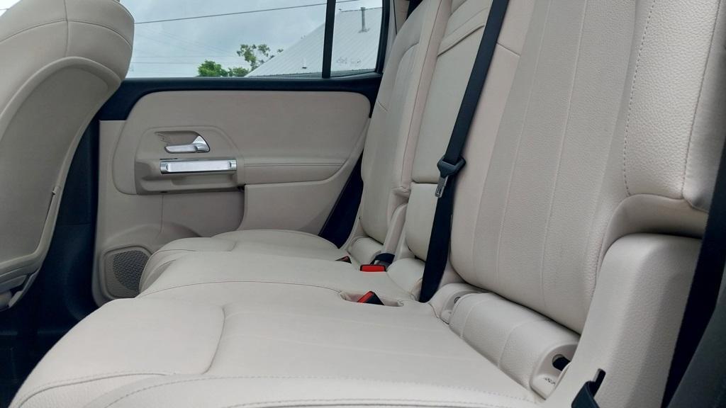used 2021 Mercedes-Benz GLB 250 car, priced at $27,995