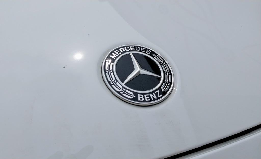 used 2021 Mercedes-Benz GLB 250 car, priced at $27,995