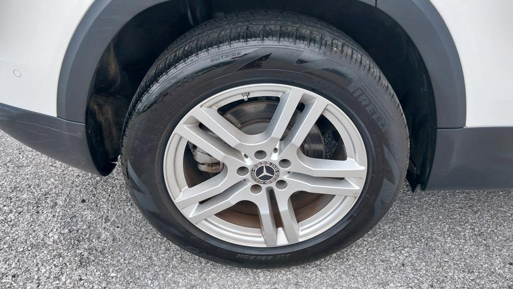 used 2021 Mercedes-Benz GLB 250 car, priced at $27,995