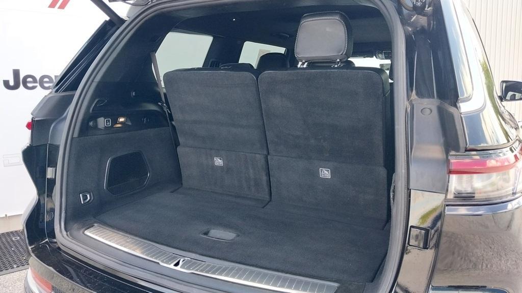 used 2022 Jeep Grand Cherokee L car, priced at $39,605