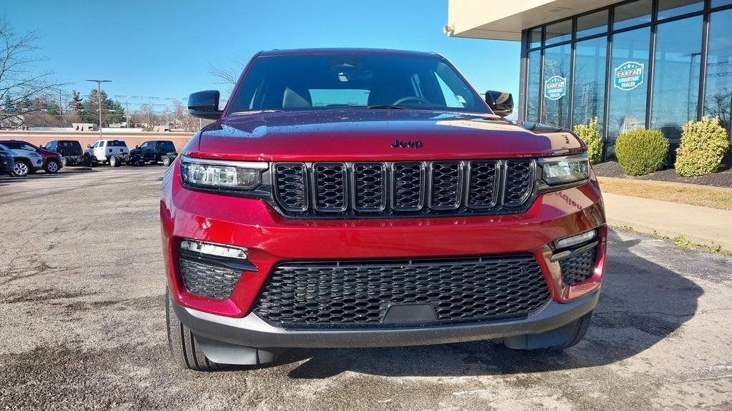 new 2025 Jeep Grand Cherokee car, priced at $44,535