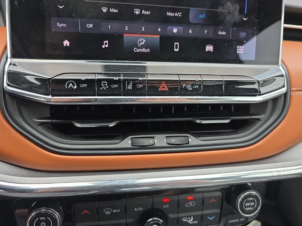 used 2022 Jeep Compass car, priced at $24,989