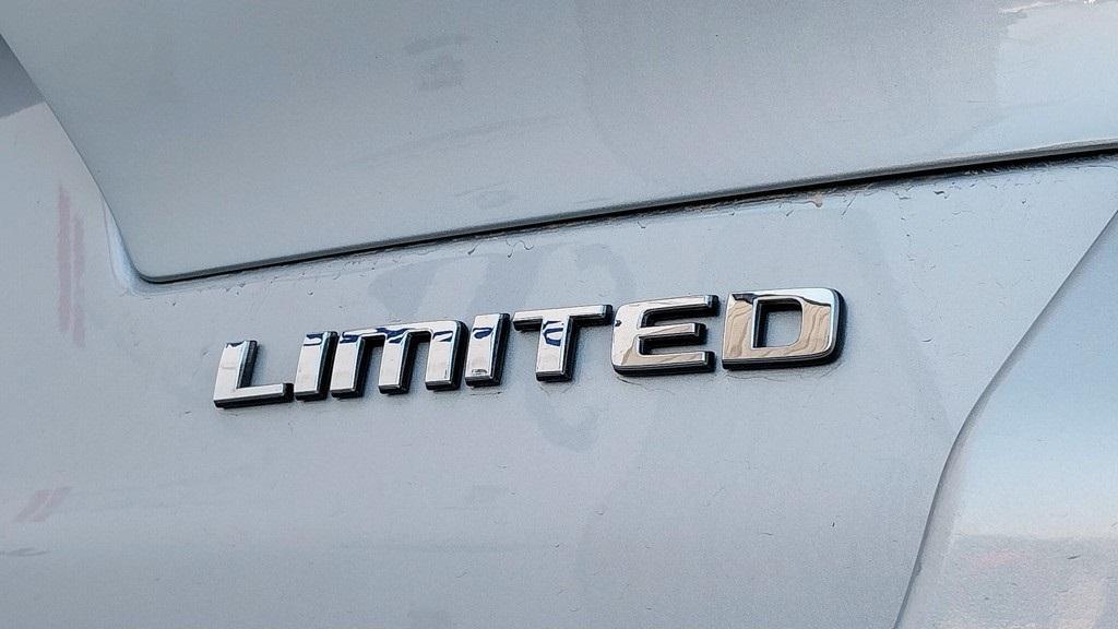 used 2023 Jeep Grand Cherokee L car, priced at $31,495
