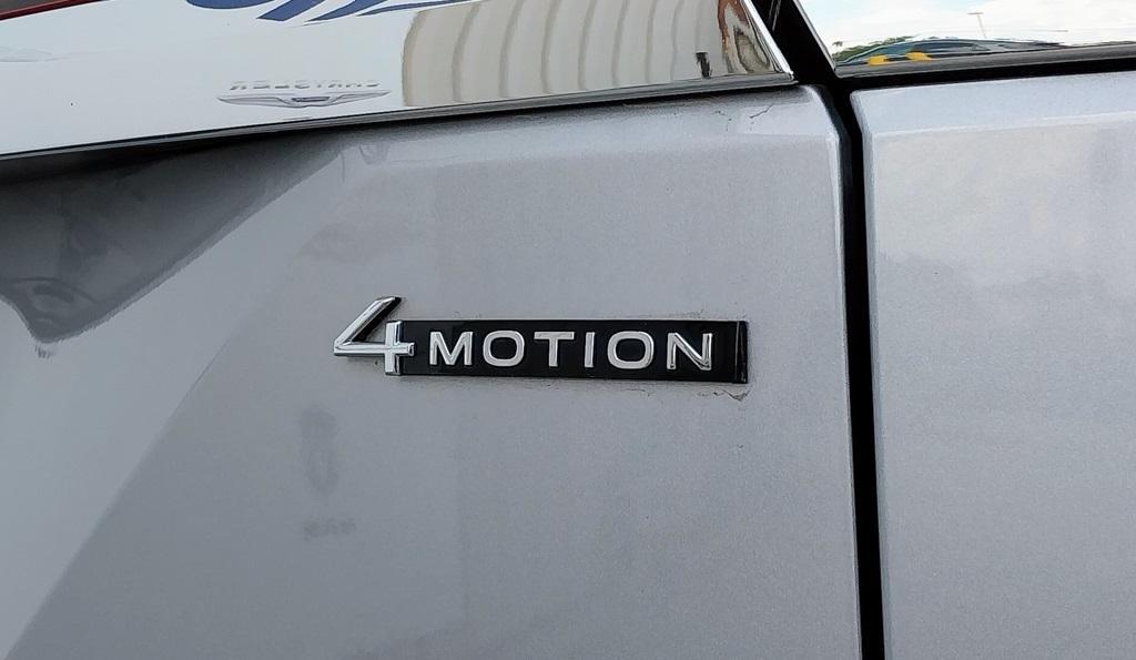 used 2025 Volkswagen Atlas car, priced at $35,891
