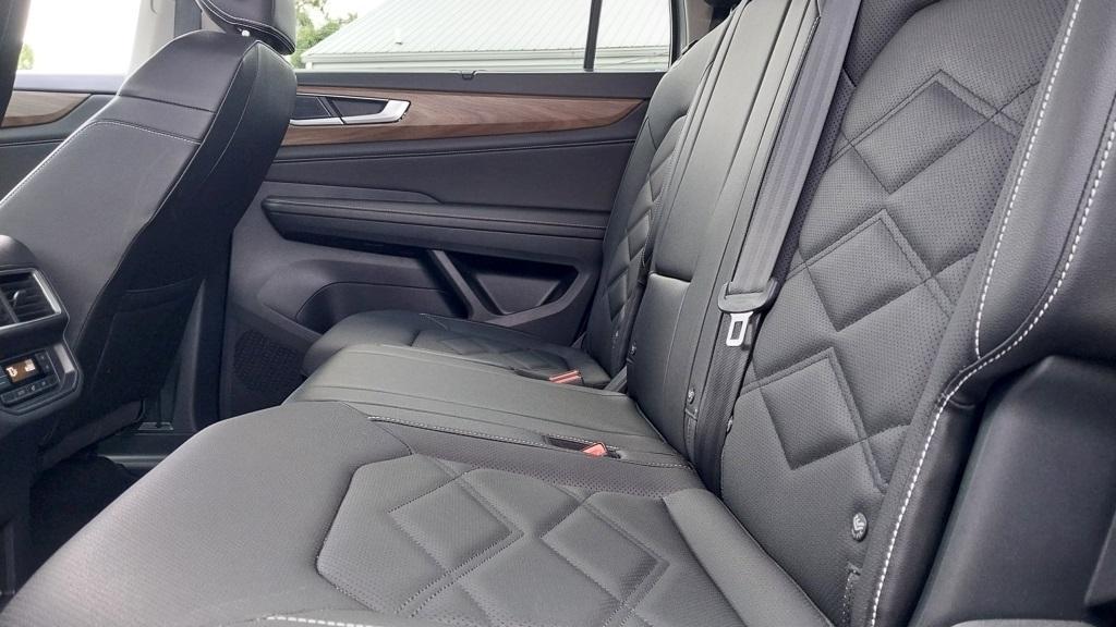 used 2025 Volkswagen Atlas car, priced at $35,891