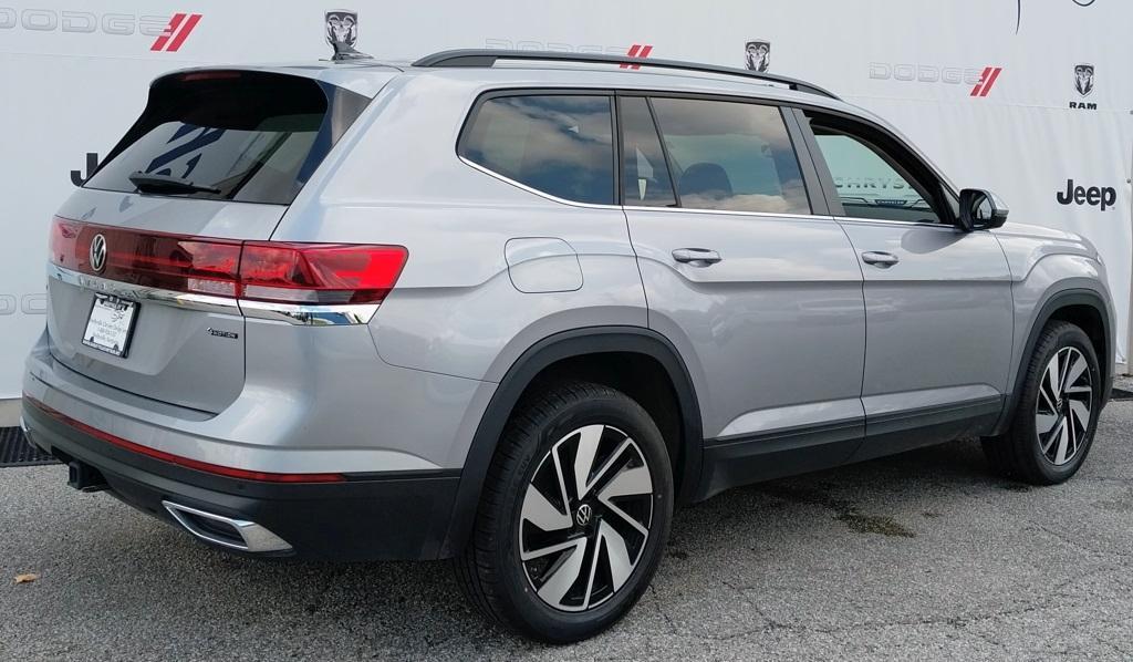 used 2025 Volkswagen Atlas car, priced at $35,891