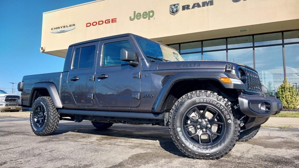 new 2025 Jeep Gladiator car, priced at $46,975