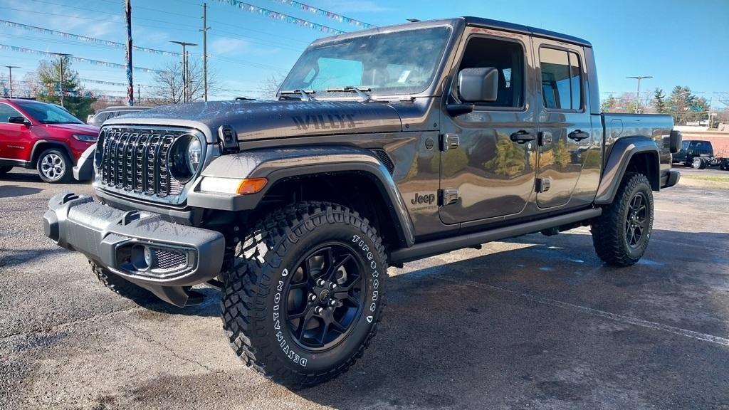 new 2025 Jeep Gladiator car, priced at $46,975