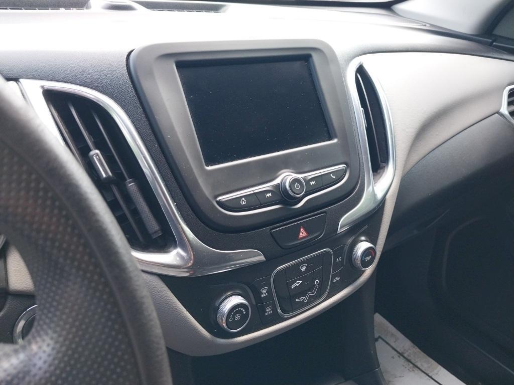 used 2021 Chevrolet Equinox car, priced at $17,412