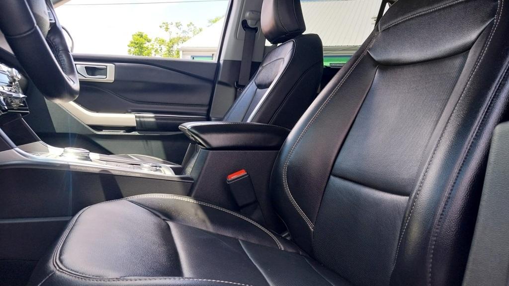 used 2023 Ford Explorer car, priced at $31,989