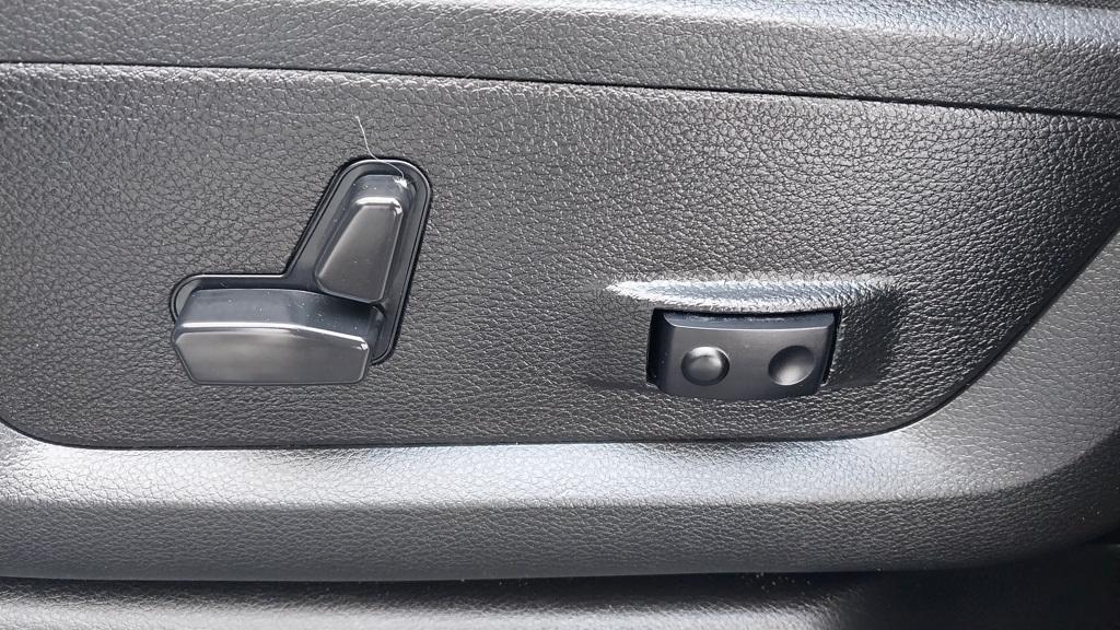 used 2024 Ram 2500 car, priced at $43,299