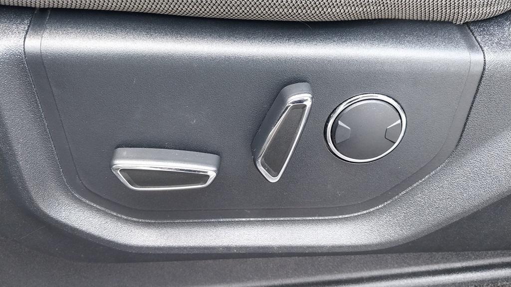 used 2018 Ford F-150 car, priced at $26,995