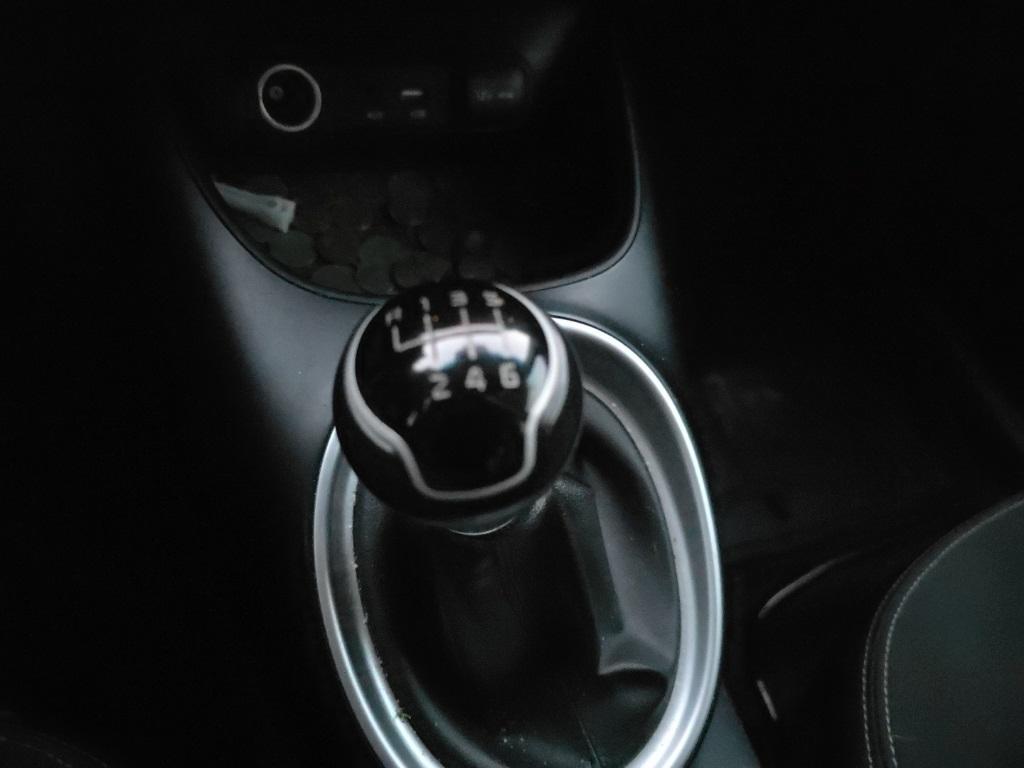 used 2015 Kia Soul car, priced at $4,995