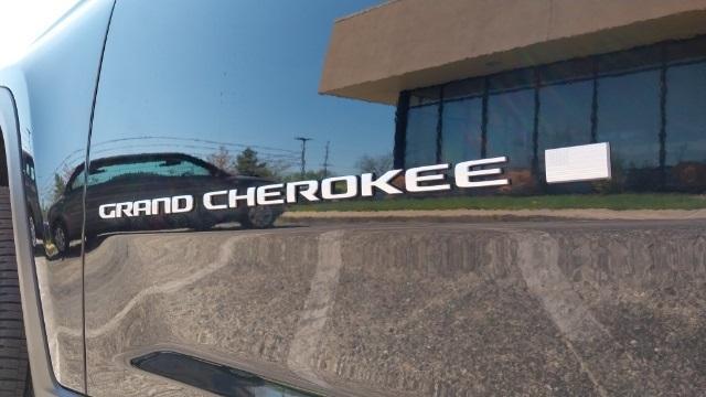 new 2024 Jeep Grand Cherokee car, priced at $49,356