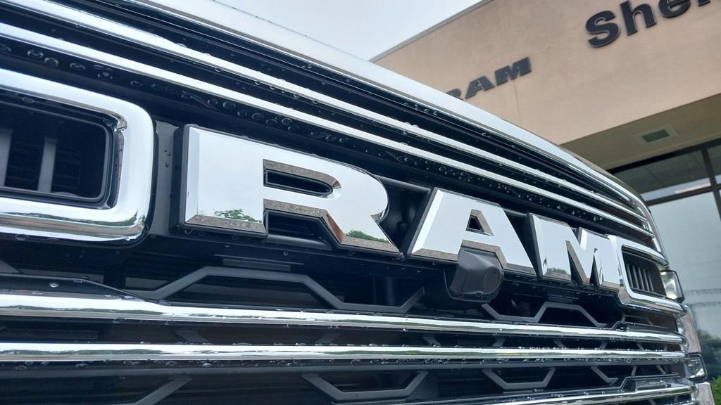 new 2025 Ram 3500 car, priced at $81,490