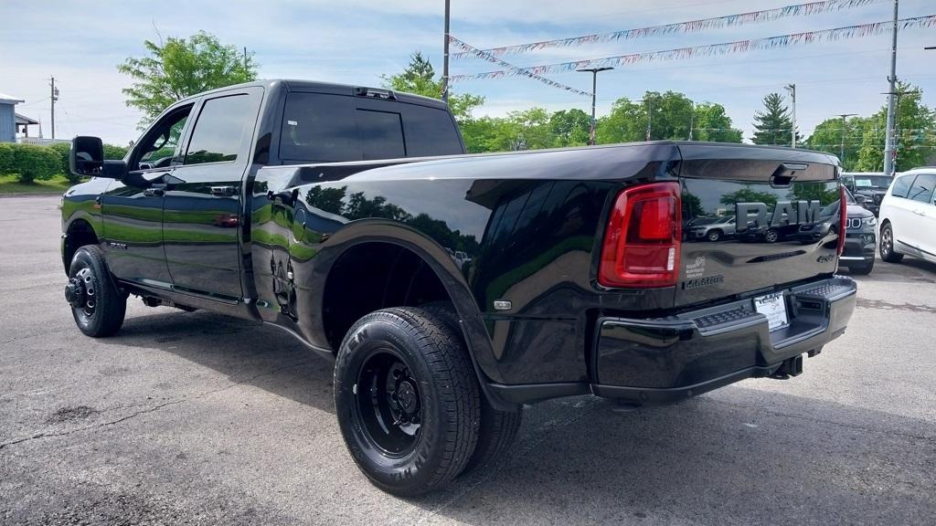 new 2025 Ram 3500 car, priced at $76,900