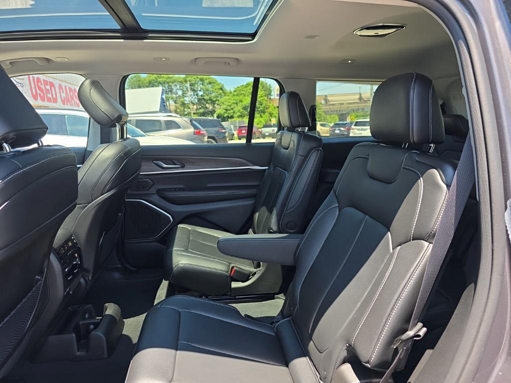 used 2022 Jeep Grand Cherokee L car, priced at $35,997