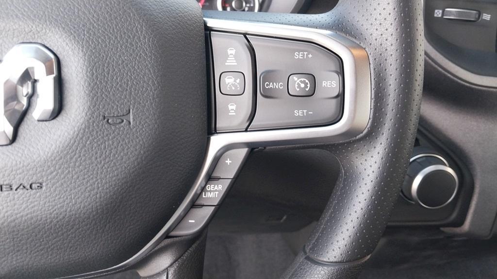 new 2025 Ram 1500 car, priced at $39,715