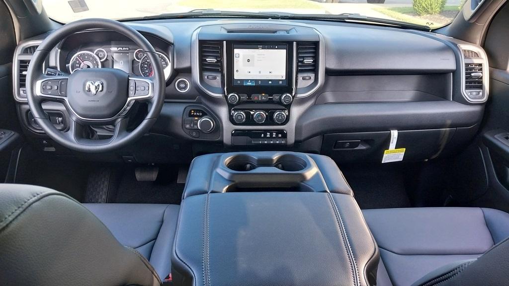 new 2025 Ram 1500 car, priced at $39,715