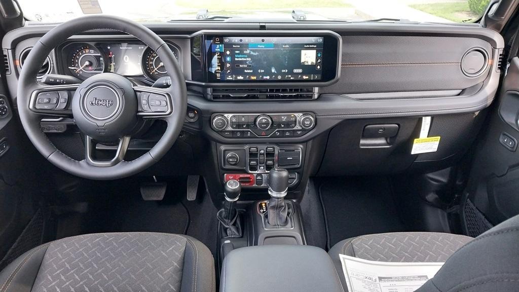 new 2025 Jeep Gladiator car, priced at $48,870