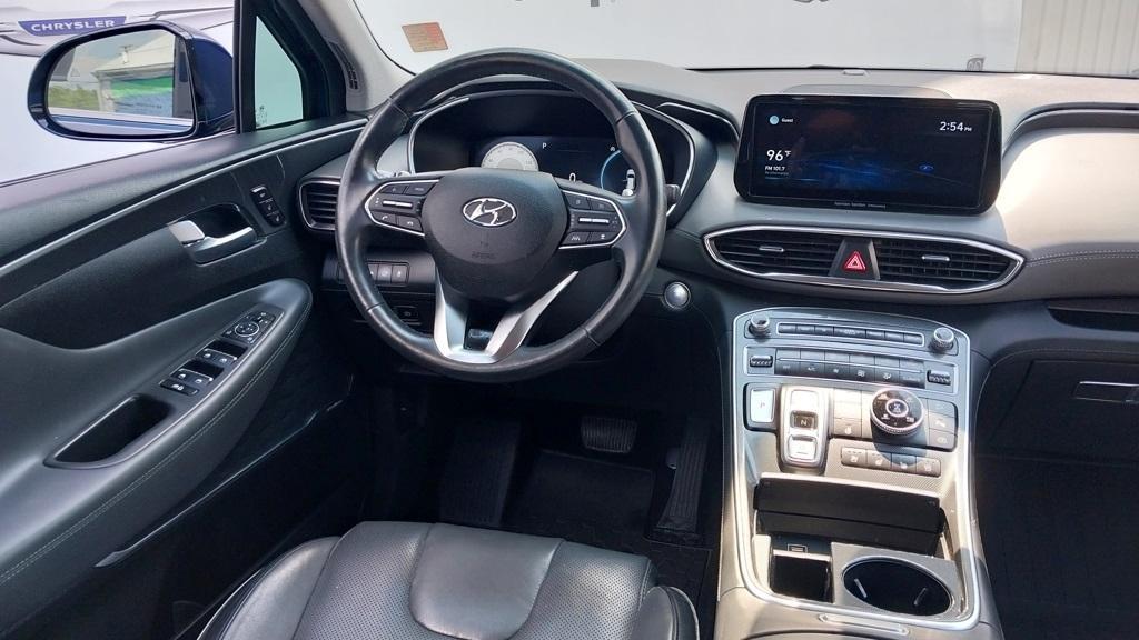 used 2022 Hyundai Santa Fe car, priced at $27,995