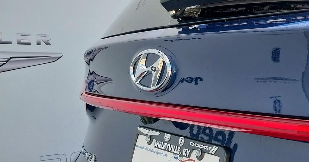 used 2022 Hyundai Santa Fe car, priced at $27,995