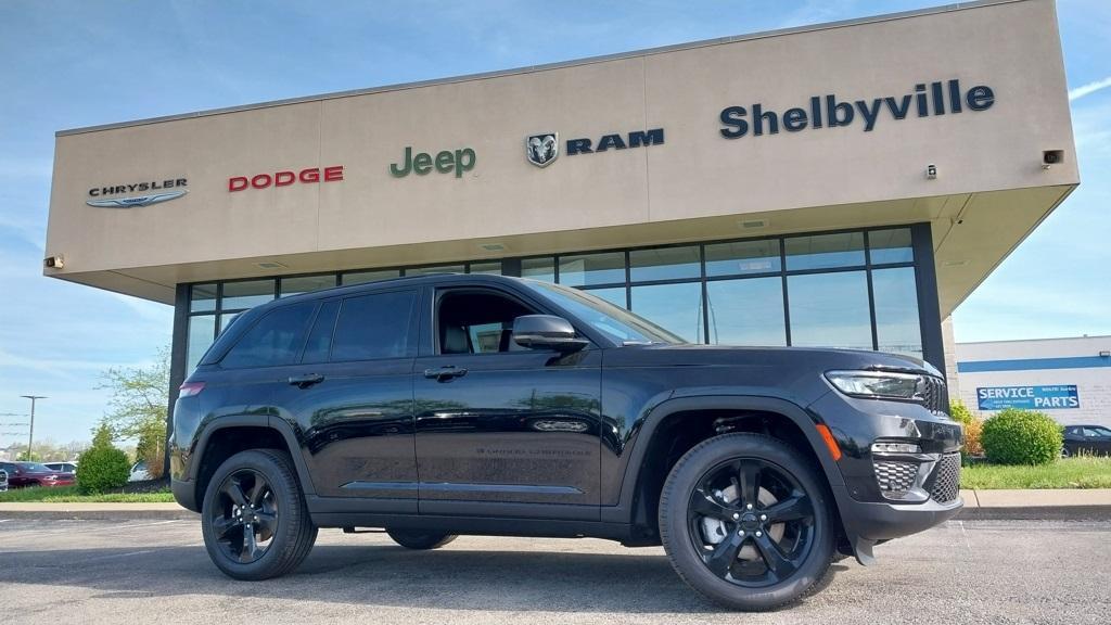 new 2025 Jeep Grand Cherokee car, priced at $47,584