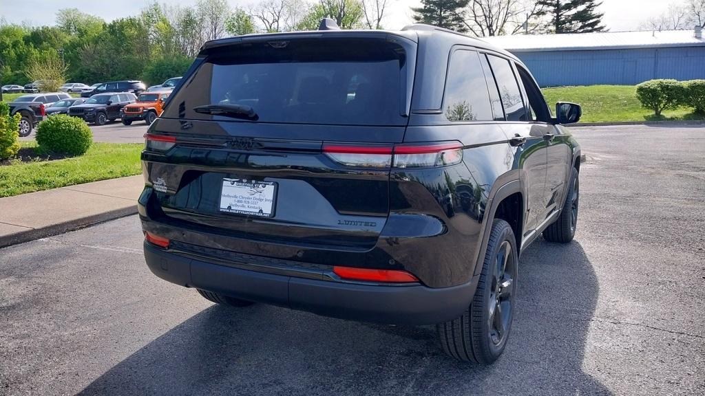 new 2025 Jeep Grand Cherokee car, priced at $47,584