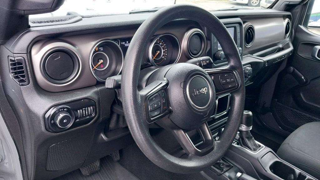 used 2020 Jeep Wrangler Unlimited car, priced at $28,614