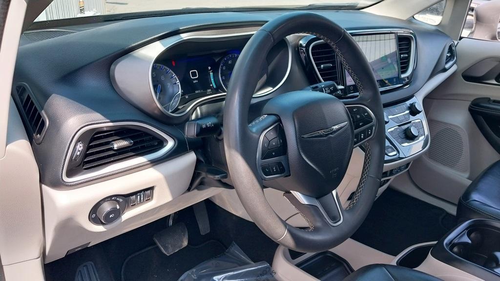 used 2022 Chrysler Pacifica car, priced at $22,875