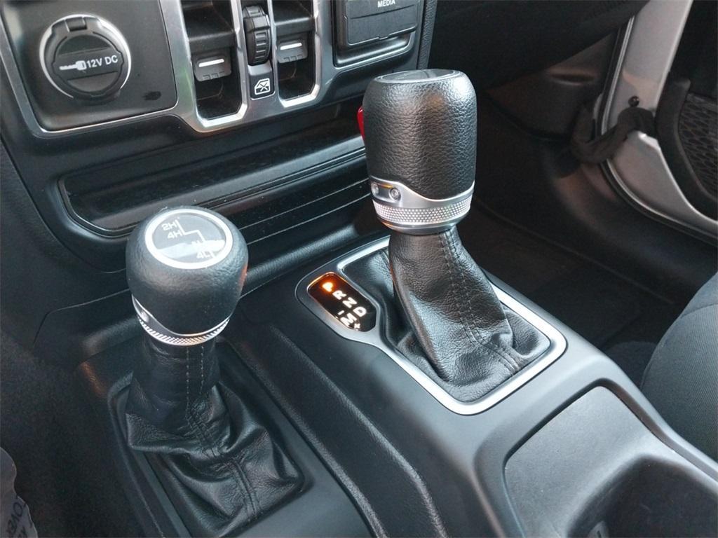 used 2023 Jeep Gladiator car, priced at $28,995