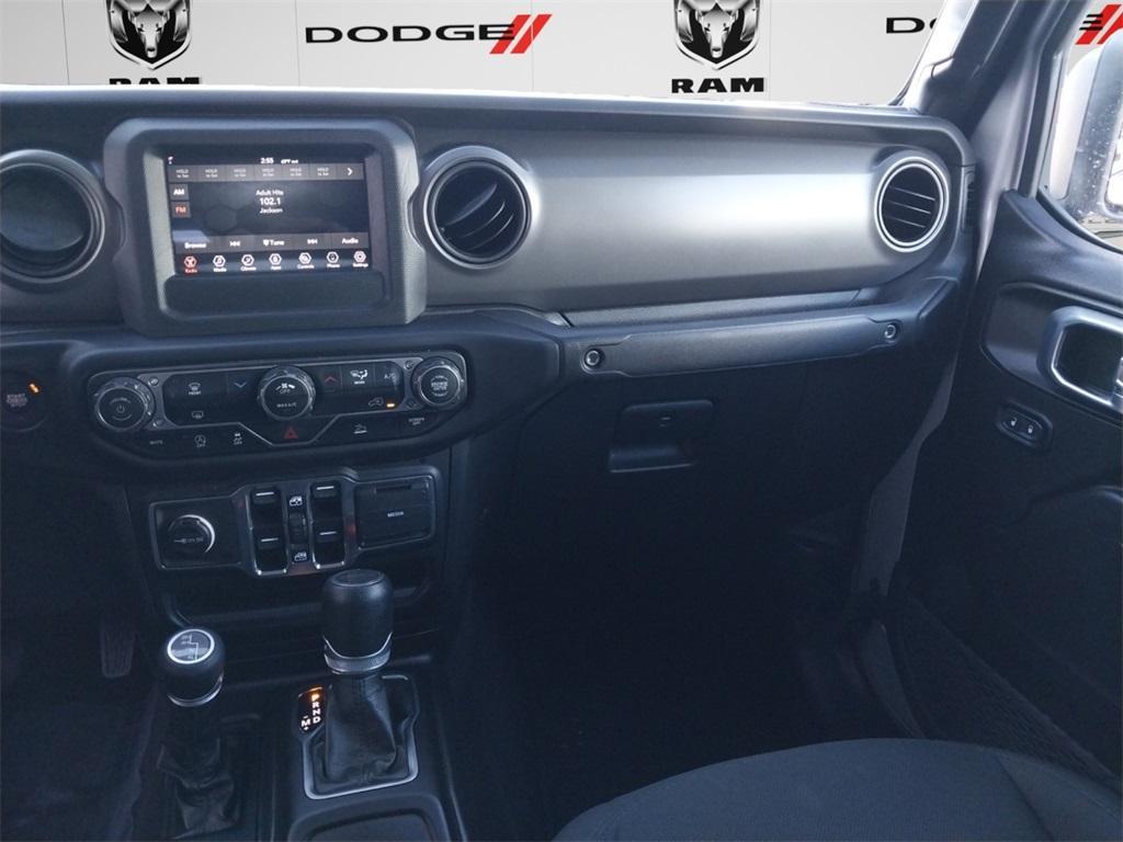 used 2023 Jeep Gladiator car, priced at $28,995