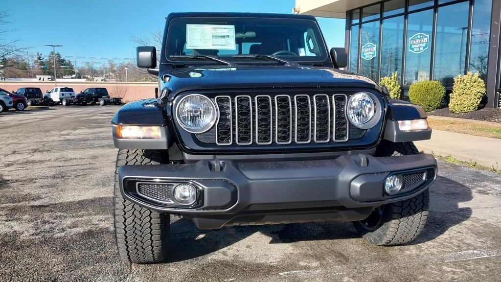 new 2025 Jeep Gladiator car, priced at $39,680