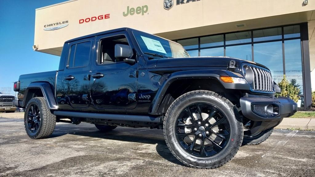 new 2025 Jeep Gladiator car, priced at $39,680