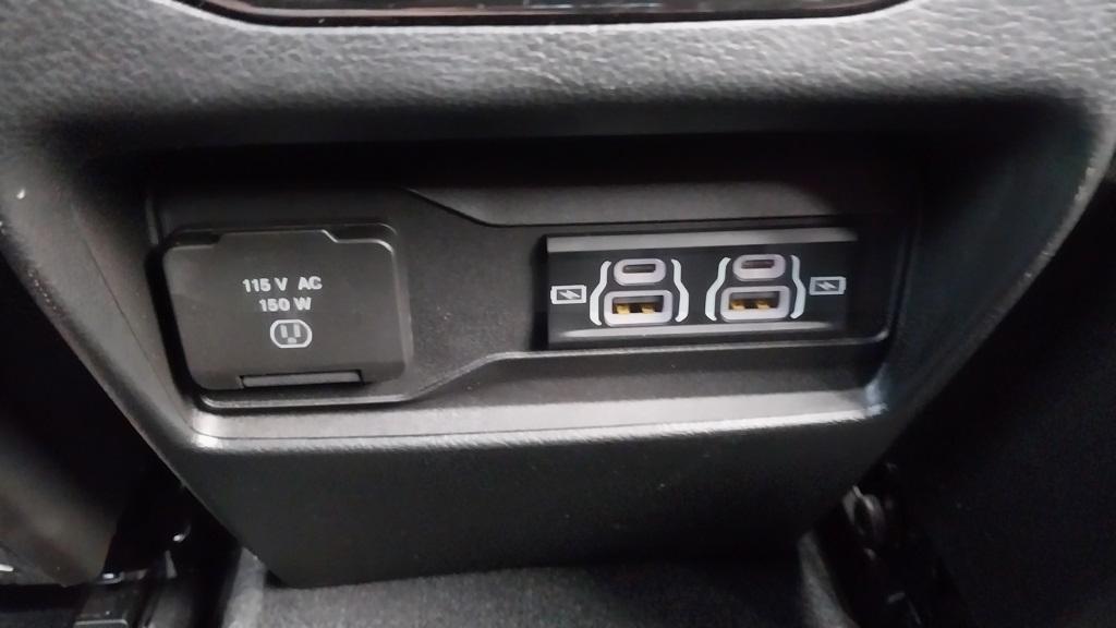new 2025 Jeep Grand Cherokee car, priced at $37,170