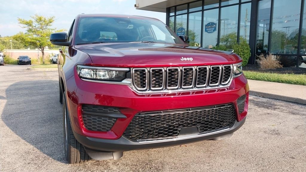 new 2025 Jeep Grand Cherokee car, priced at $37,170