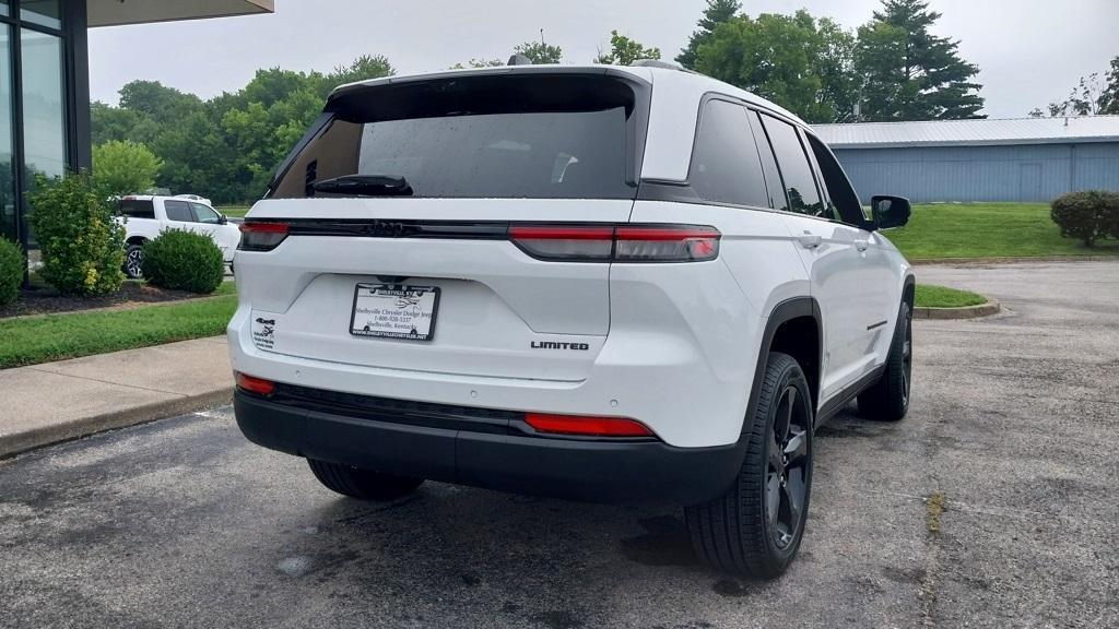 new 2025 Jeep Grand Cherokee car, priced at $44,060