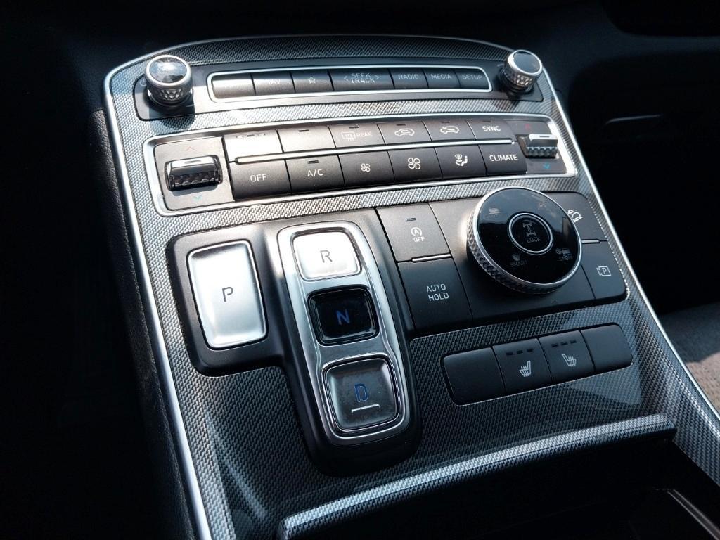 used 2023 Hyundai Santa Fe car, priced at $23,995