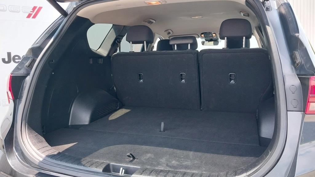 used 2023 Hyundai Santa Fe car, priced at $22,897