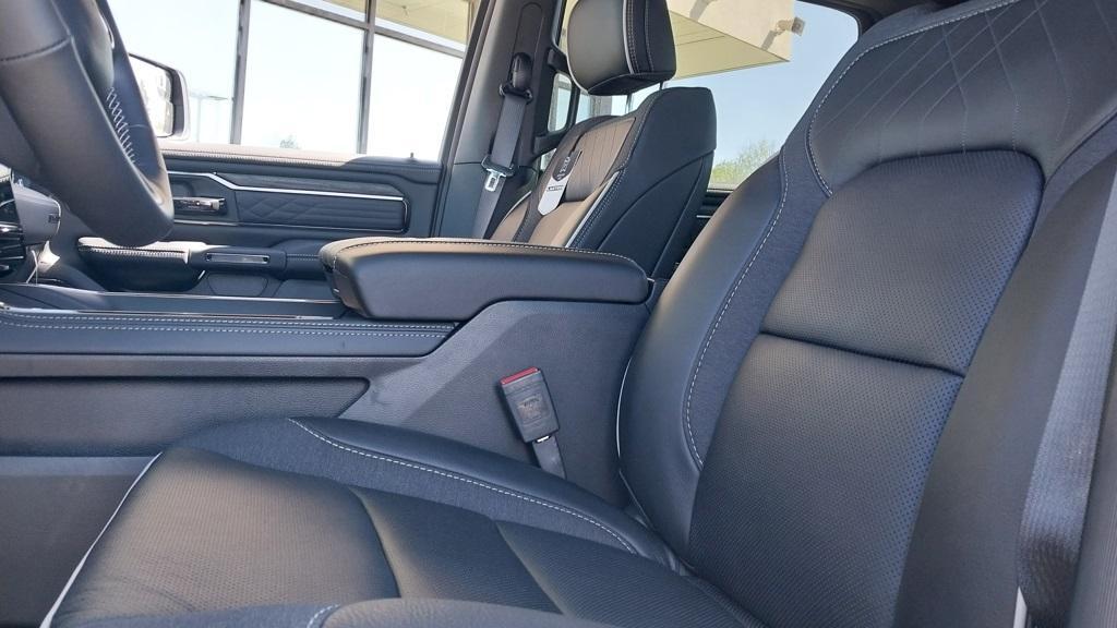 new 2025 Ram 1500 car, priced at $77,104