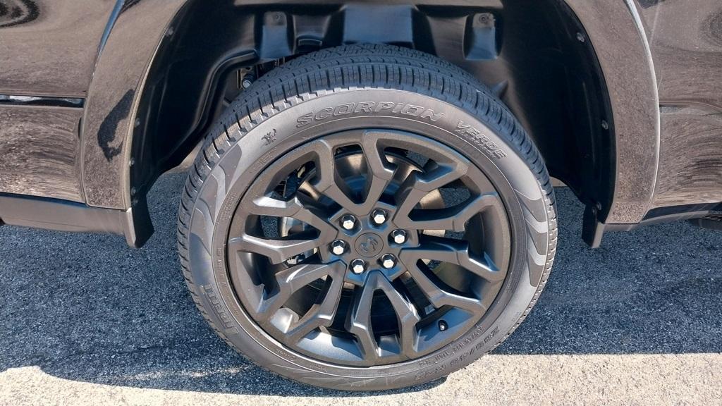 new 2025 Ram 1500 car, priced at $77,104