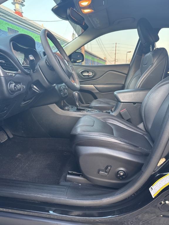 used 2021 Jeep Cherokee car, priced at $21,875