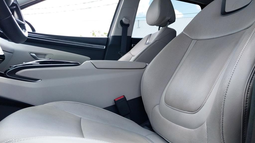 used 2022 Hyundai Tucson car, priced at $27,985