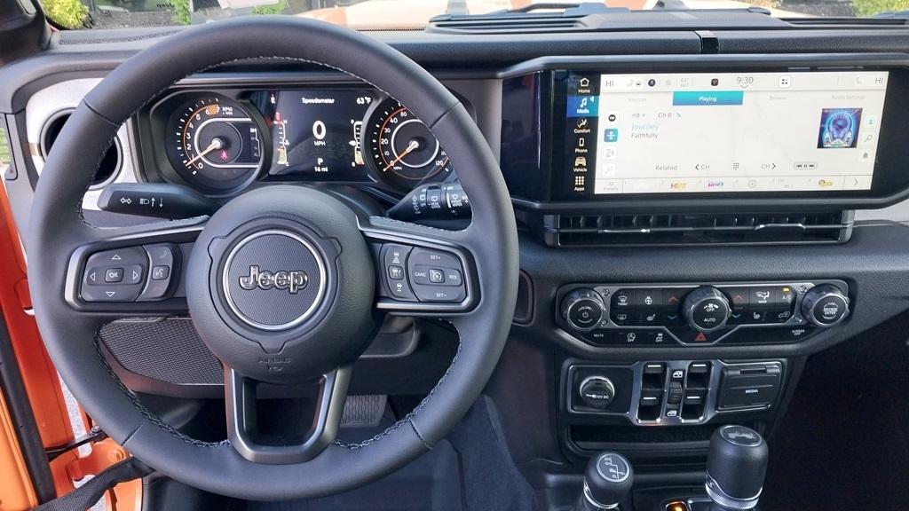 new 2025 Jeep Wrangler car, priced at $44,988