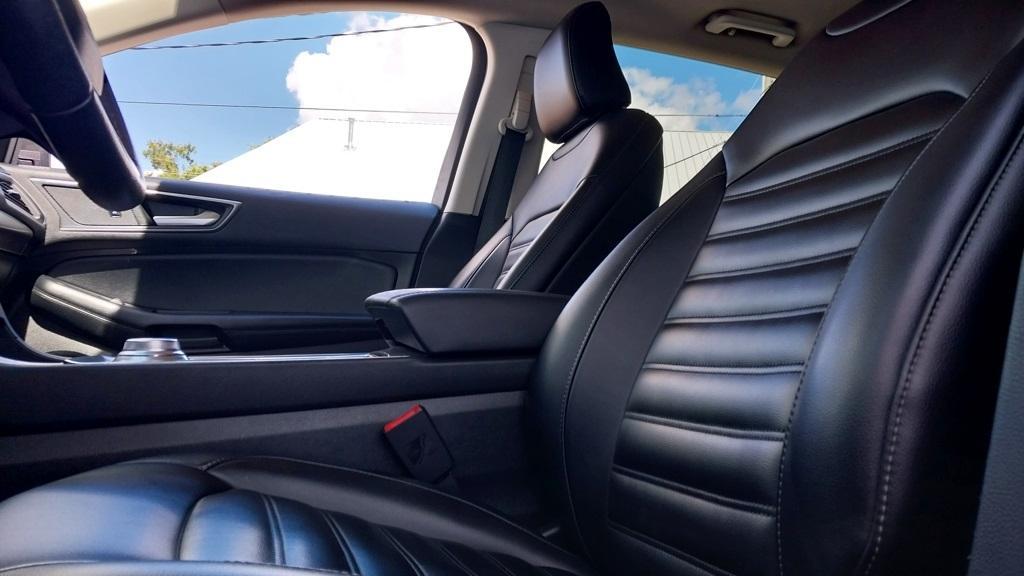 used 2022 Ford Edge car, priced at $21,934