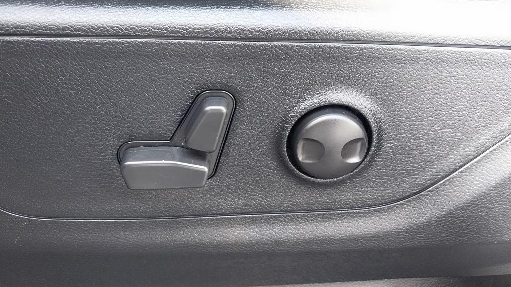 used 2022 Ram 1500 car, priced at $29,399